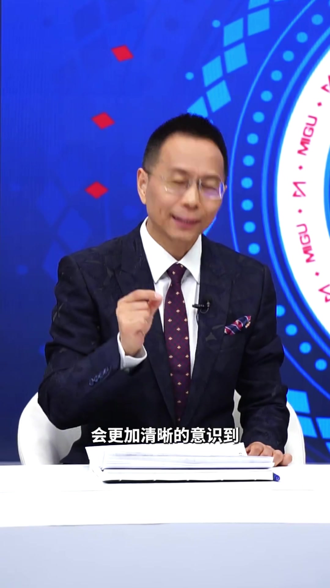 詹俊通過(guò)這次社區(qū)盾的失利利物浦補(bǔ)強(qiáng)中衛(wèi)迫在眉睫