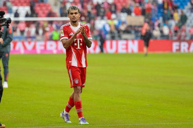 利物浦購(gòu)28歲迪亞斯，高薪引拜仁嘲笑。