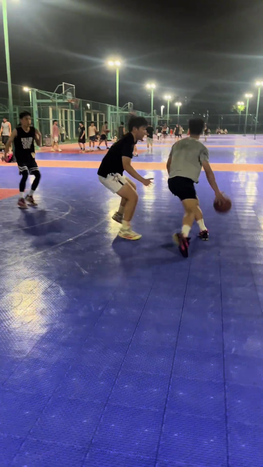 不是哥們野球場有詹姆斯啊