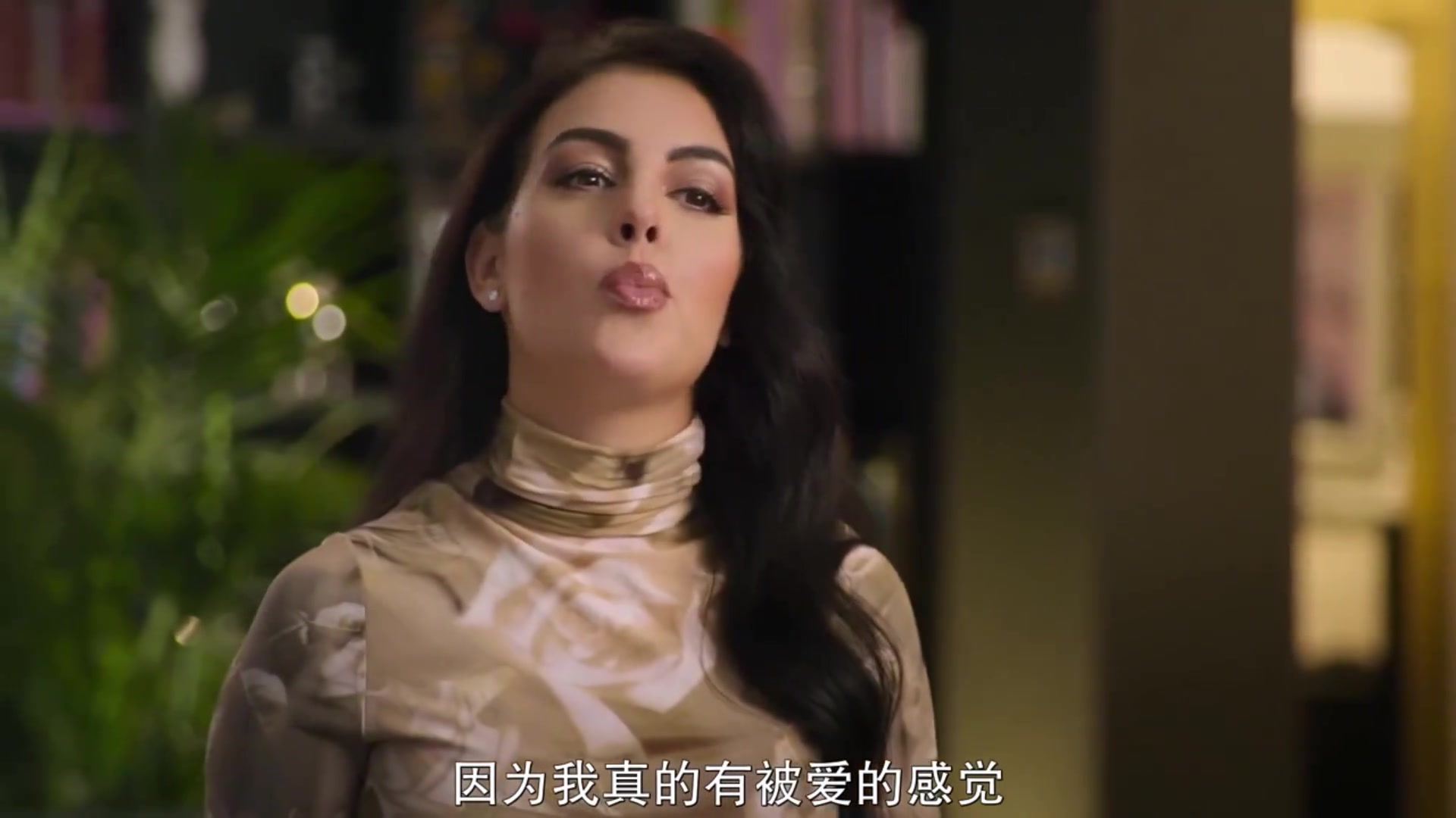 實(shí)現(xiàn)諾言喬治娜辦不辦婚禮沒(méi)有多重要C羅1000會(huì)辦