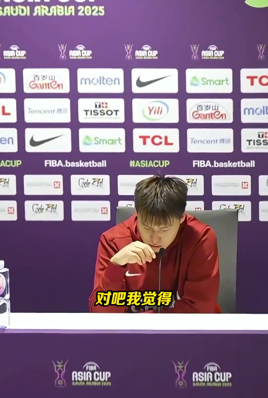 我得100分輸球也沒(méi)用啊趙睿說(shuō)不要拿得分去衡球員的好與壞