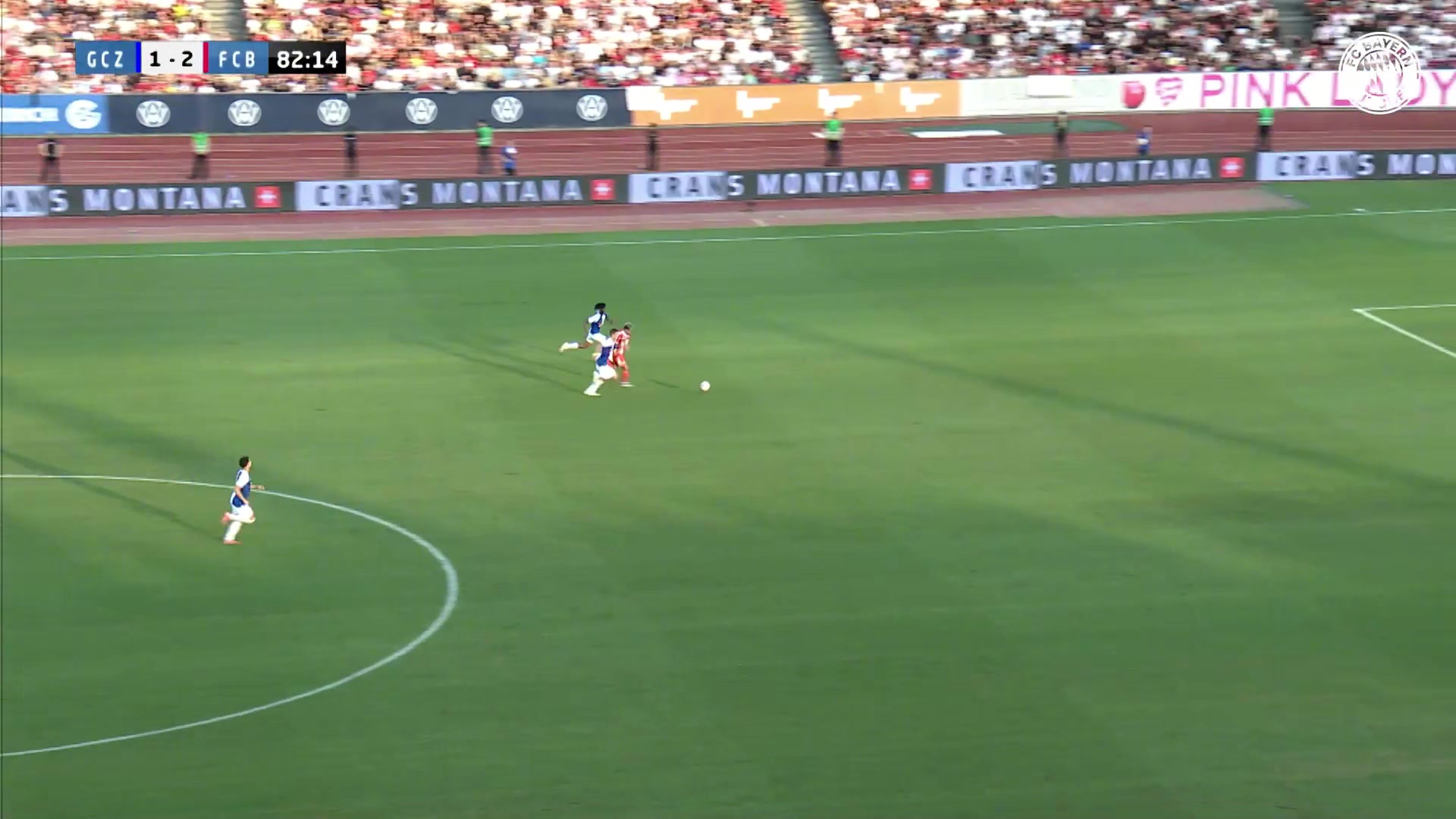 這是誰的部將迪亞斯1V2人球分過奔襲半場可惜最終射門被撲出