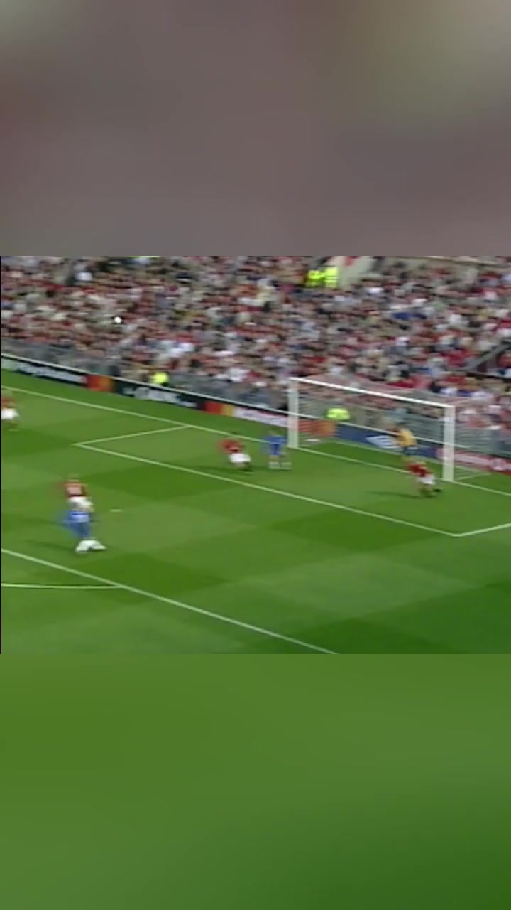 2奪英超金靴的藍(lán)軍傳奇哈塞爾巴因克的神來之筆