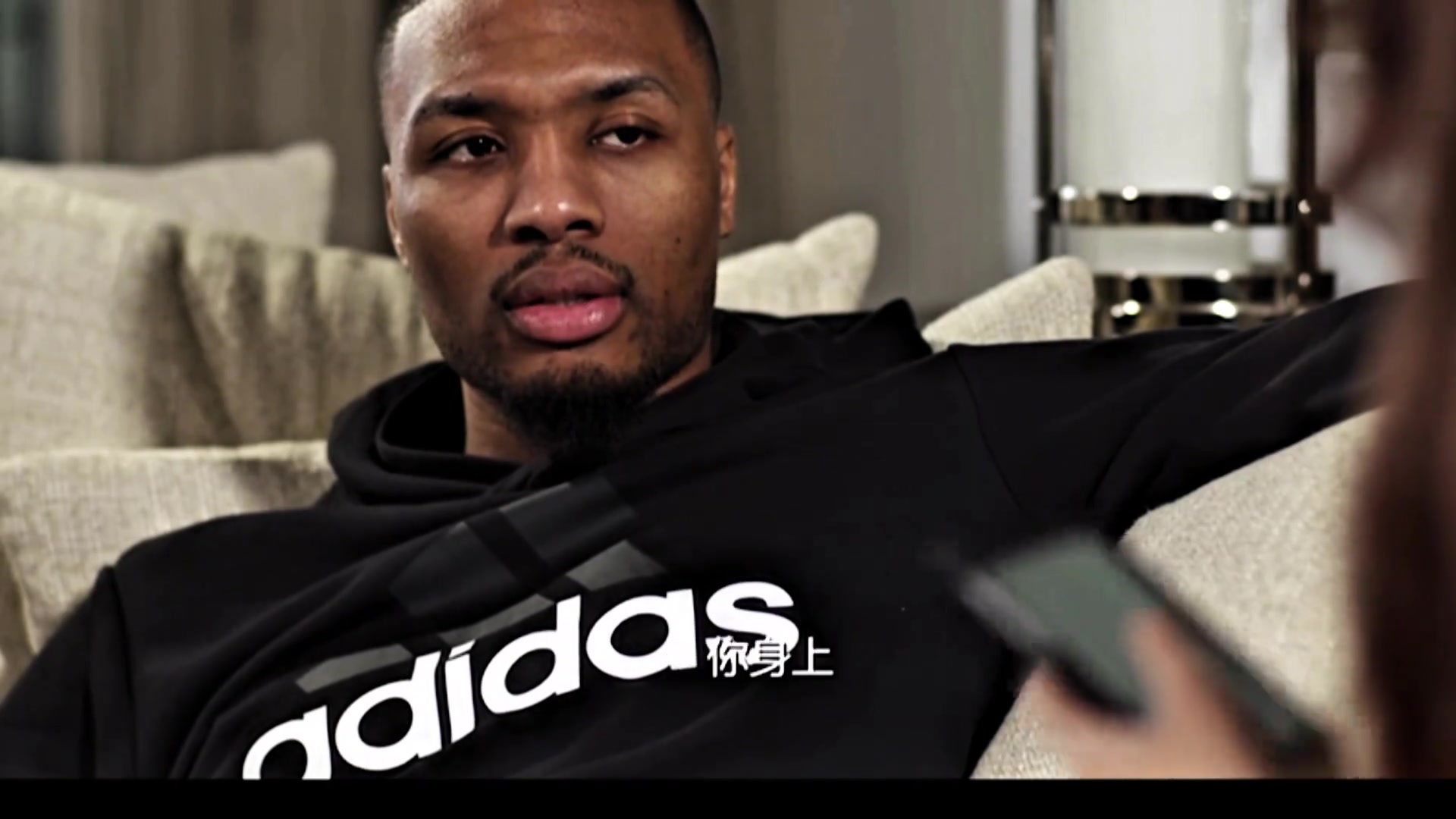 最喜歡身上哪個(gè)部位楊瀚森老大哥利拉德我的臉