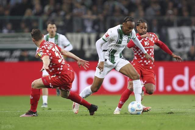 德甲：門興強，漢堡新季動向？門興戰(zhàn)漢堡