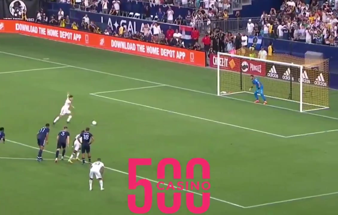 玩砸了?2022年小豌豆勺子點(diǎn)球被識(shí)破球隊(duì)錯(cuò)失絕殺