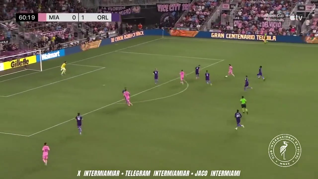 世界名畫梅西這次盤帶拿球遭奧蘭多城近半數球員防守