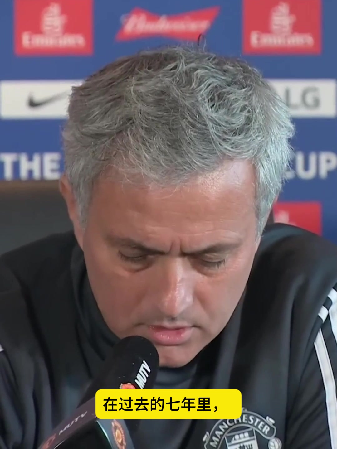 當年穆帥解釋何為傳承有一天我離開曼聯(lián)帥位時下任主帥會發(fā)現(xiàn)