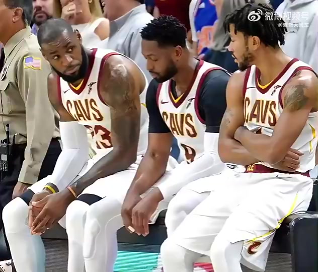 羅斯詹姆斯韋德在一個(gè)隊(duì)可惜那年的結(jié)局實(shí)在太令人遺憾了