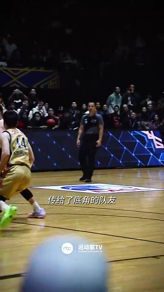林書(shū)豪關(guān)鍵時(shí)刻無(wú)論像科比一樣站出來(lái)還是像詹姆斯選擇傳球都沒(méi)有錯(cuò)