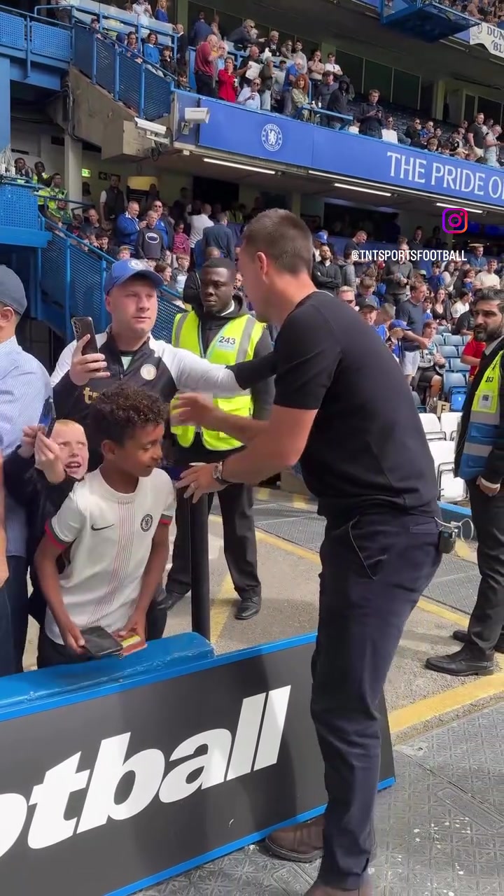 藍軍隊魂快來看看這是誰回來了啊