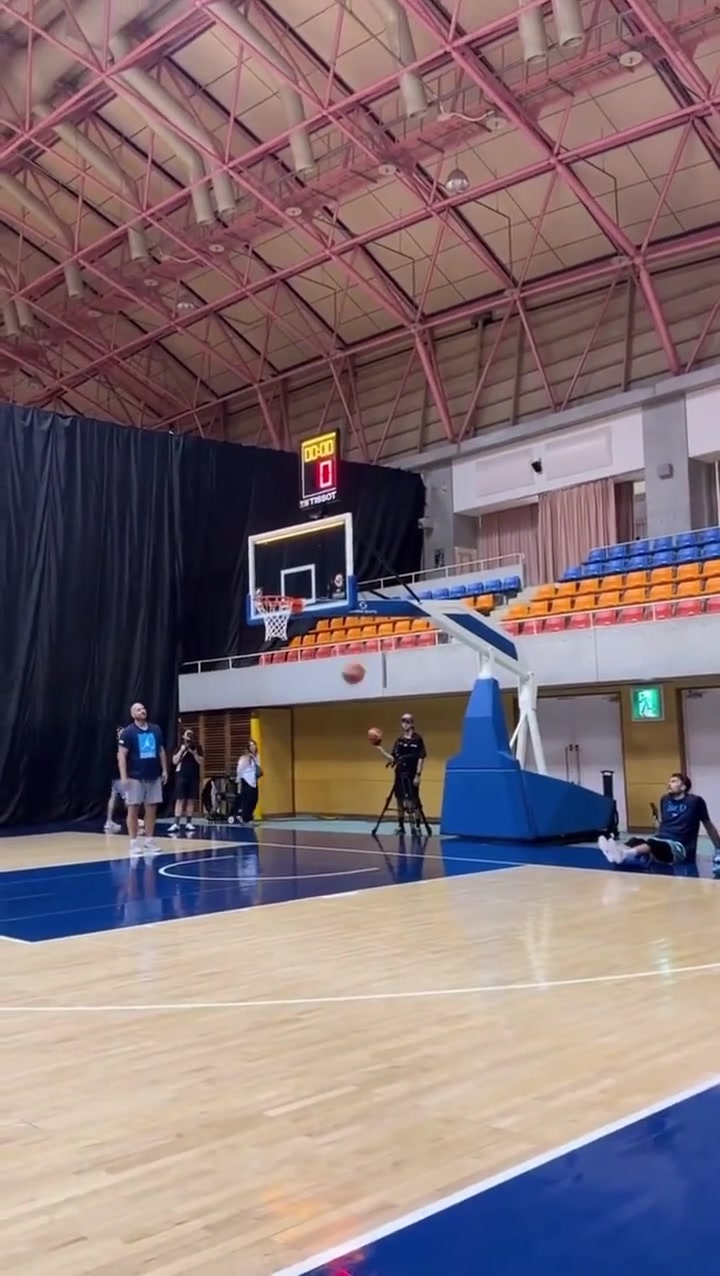 他為什么老能進(jìn)這種球