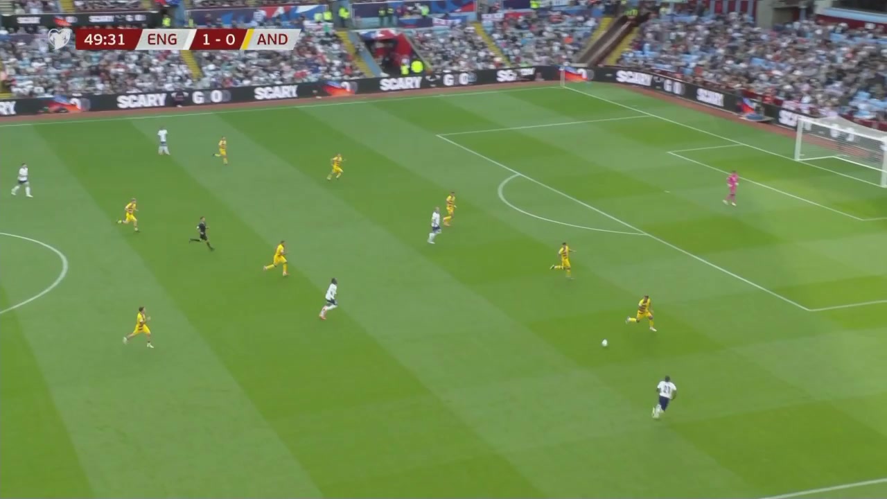 連失良機(jī)馬杜埃凱過人妙傳埃澤爆射被撲拉什福德補(bǔ)射打偏