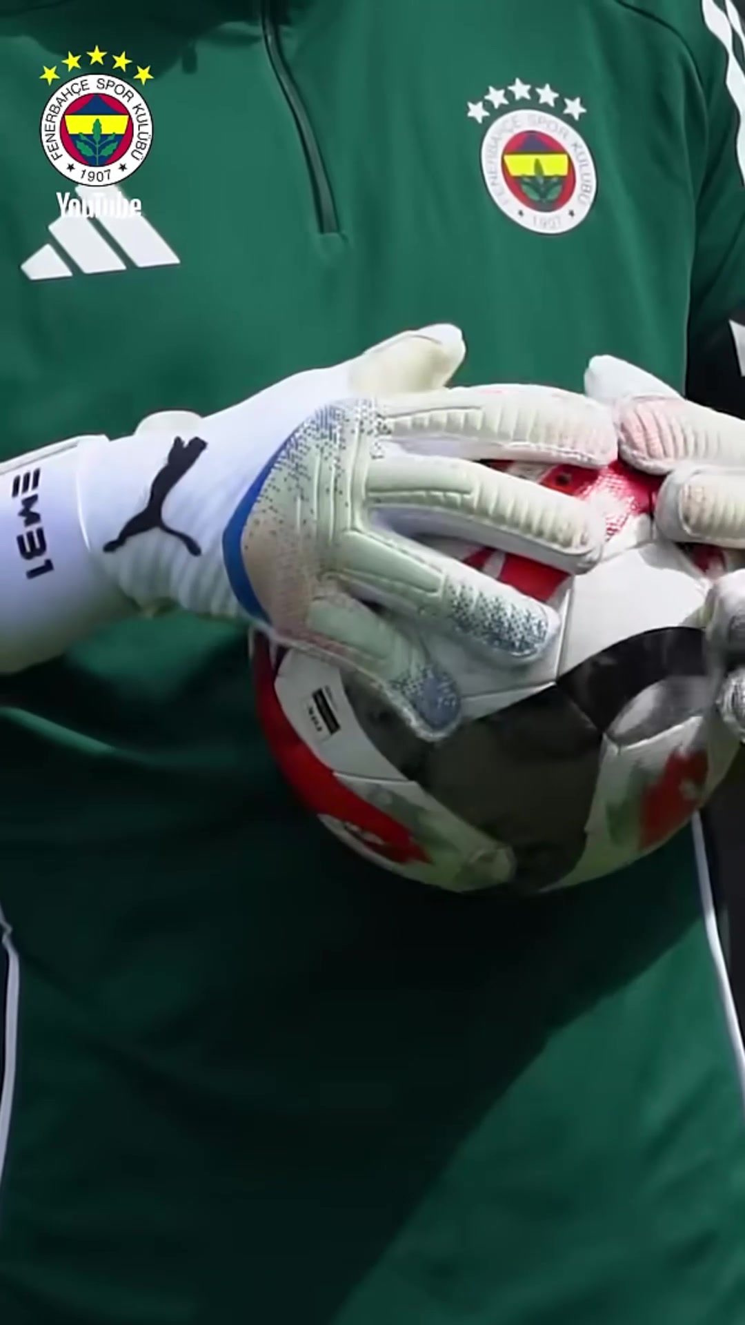 土超頂薪埃德森完成費(fèi)內(nèi)巴切首次訓(xùn)練