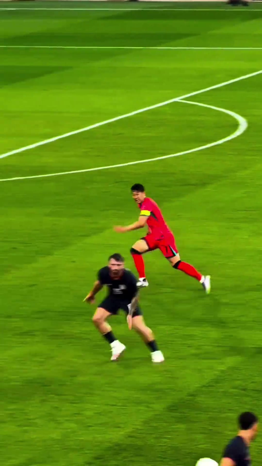 頂級射術(shù)孫興慜小角度破門美國02韓國波切蒂諾帥位危險了