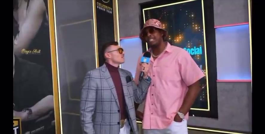 老對手的認可皮爾斯詹姆斯已經(jīng)成為GOAT很久了喬丹退役后他站了出來