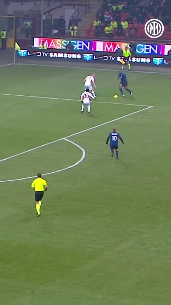 擺腿幅度真的小重溫斯內(nèi)德國米生涯這次精彩遠射