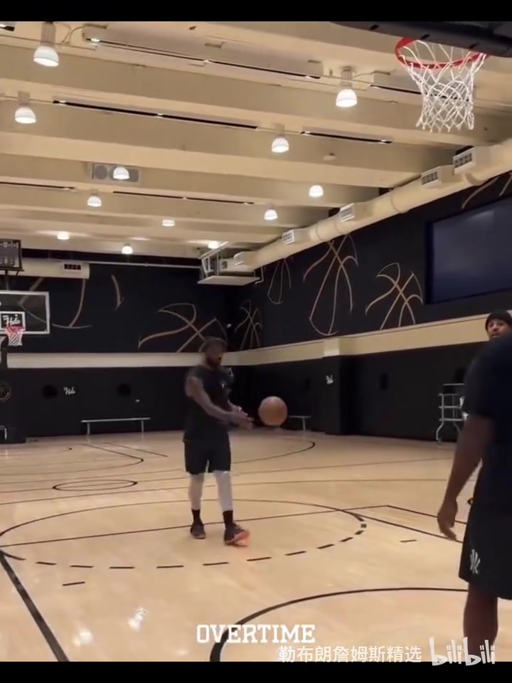 恢復(fù)神速歐文可以進(jìn)行簡(jiǎn)單投籃訓(xùn)練了