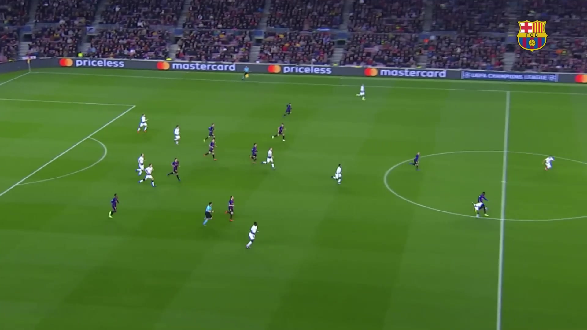 登貝萊巴薩生涯天賦拉滿的一球中場(chǎng)斷球神級(jí)一條龍奔襲戲耍破門