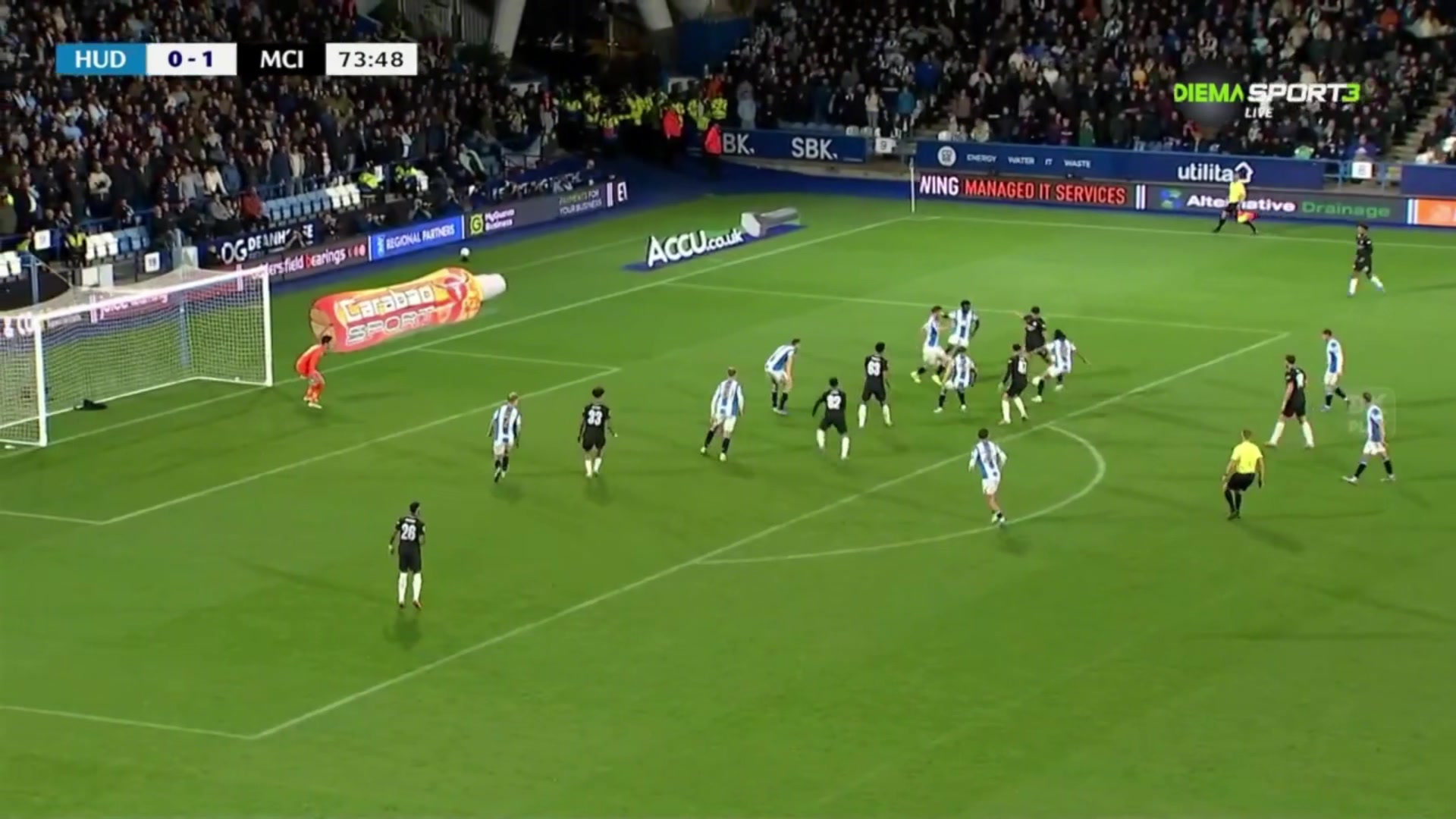 曼城2-0領(lǐng)先福登送助攻薩維尼奧左路小角度爆射破門