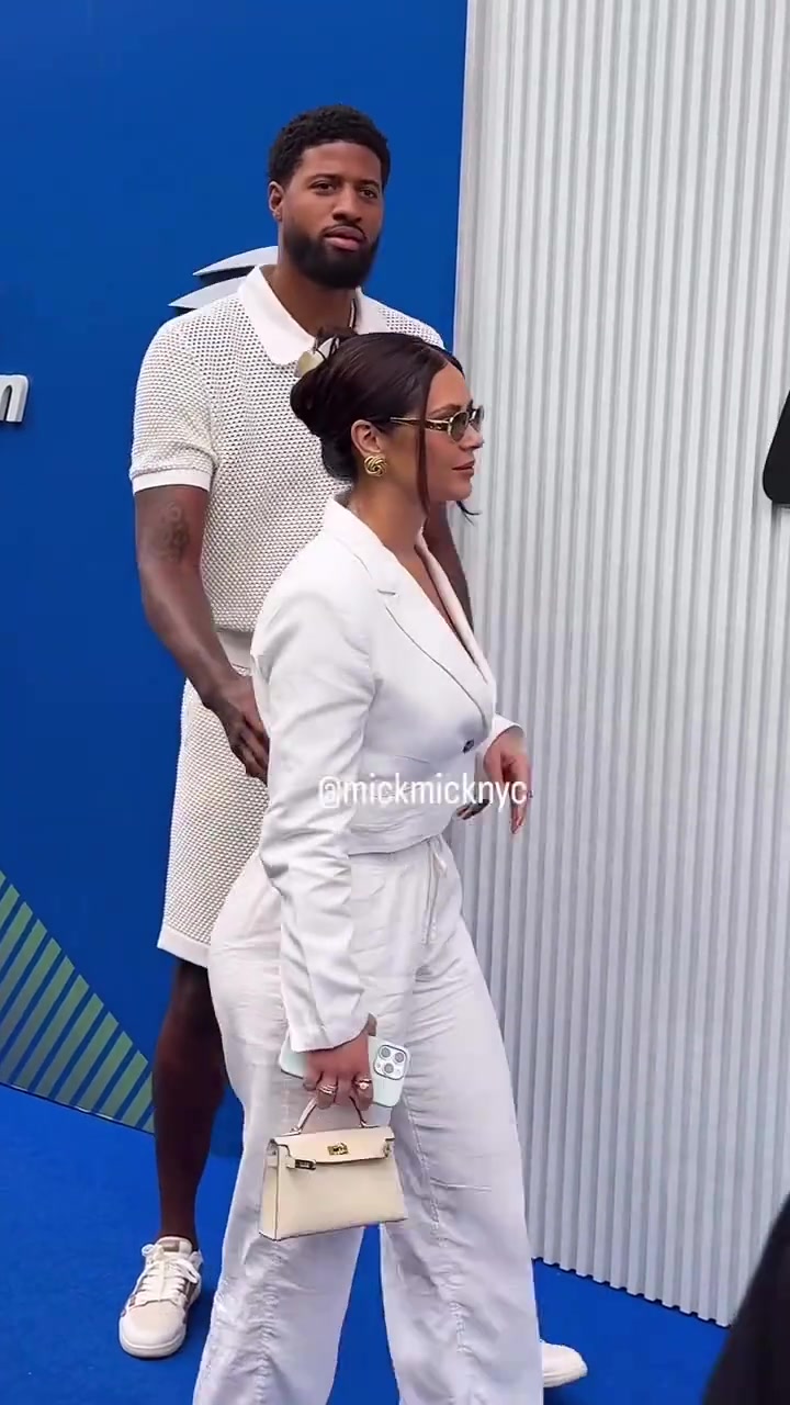 保羅喬治帶老婆丹妮拉現(xiàn)身美網(wǎng)決賽