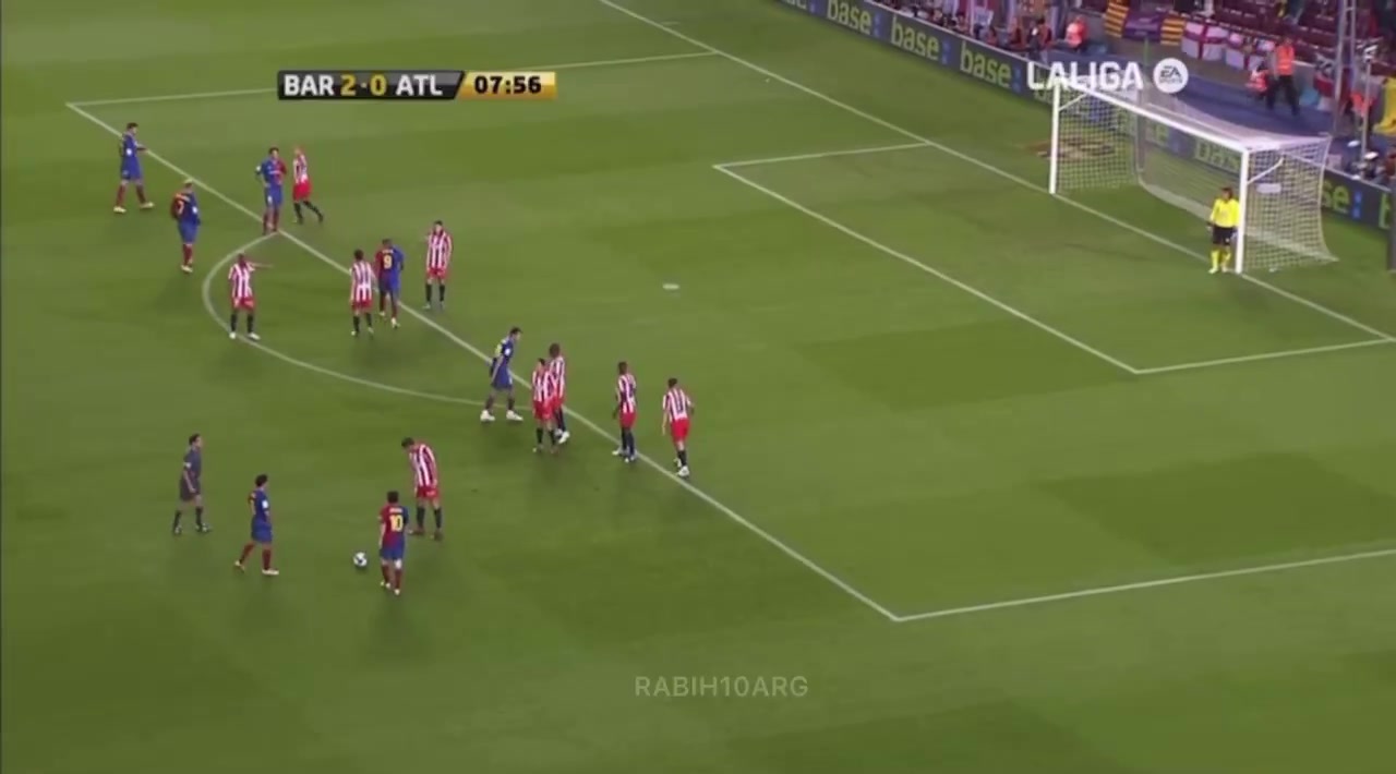 偷襲17年前的今天-梅西打進(jìn)了職業(yè)生涯首粒任意球