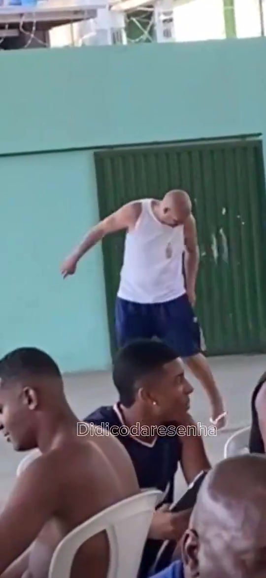 阿德里亞諾這日子是真的人間清醒呀國王的快樂如此簡單