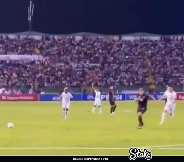 老年蘇亞雷斯沖刺畫面引外網(wǎng)球迷感慨想跑但身體跑不動了