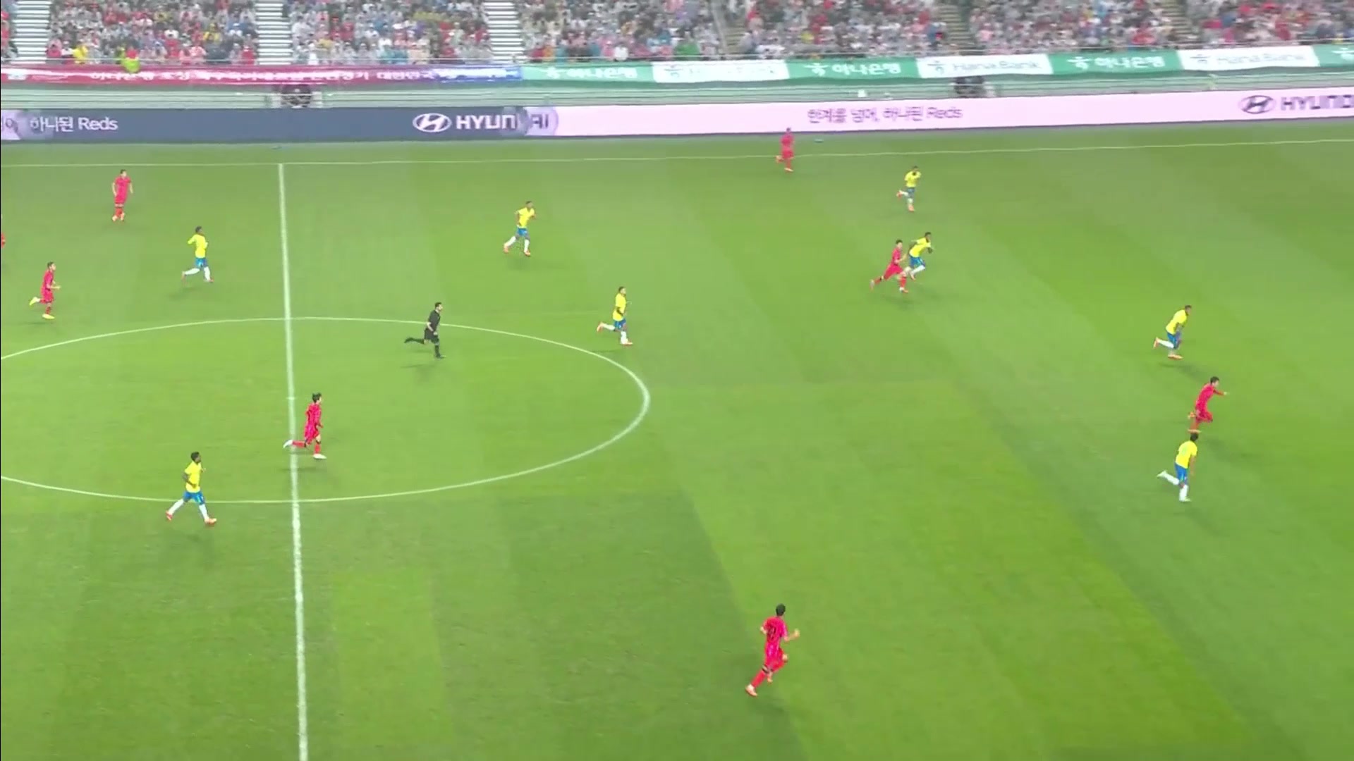 有一說一李剛?cè)蔬@長傳腳法真是一絕啊