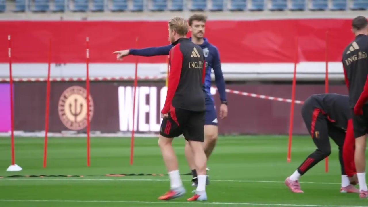 比利時國家隊在根特備戰(zhàn)北馬其頓的比賽