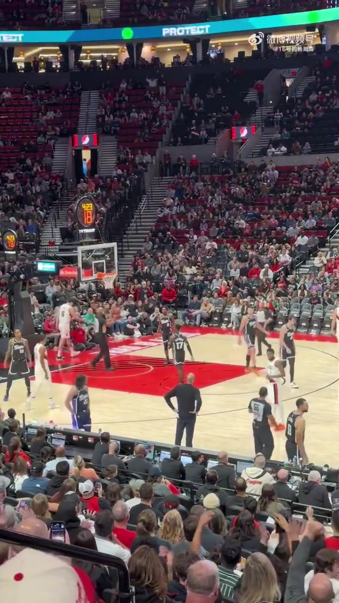 可惜沒有算啊哨響之后楊瀚森來了一個非常帥氣的反籃這手活真的太好了