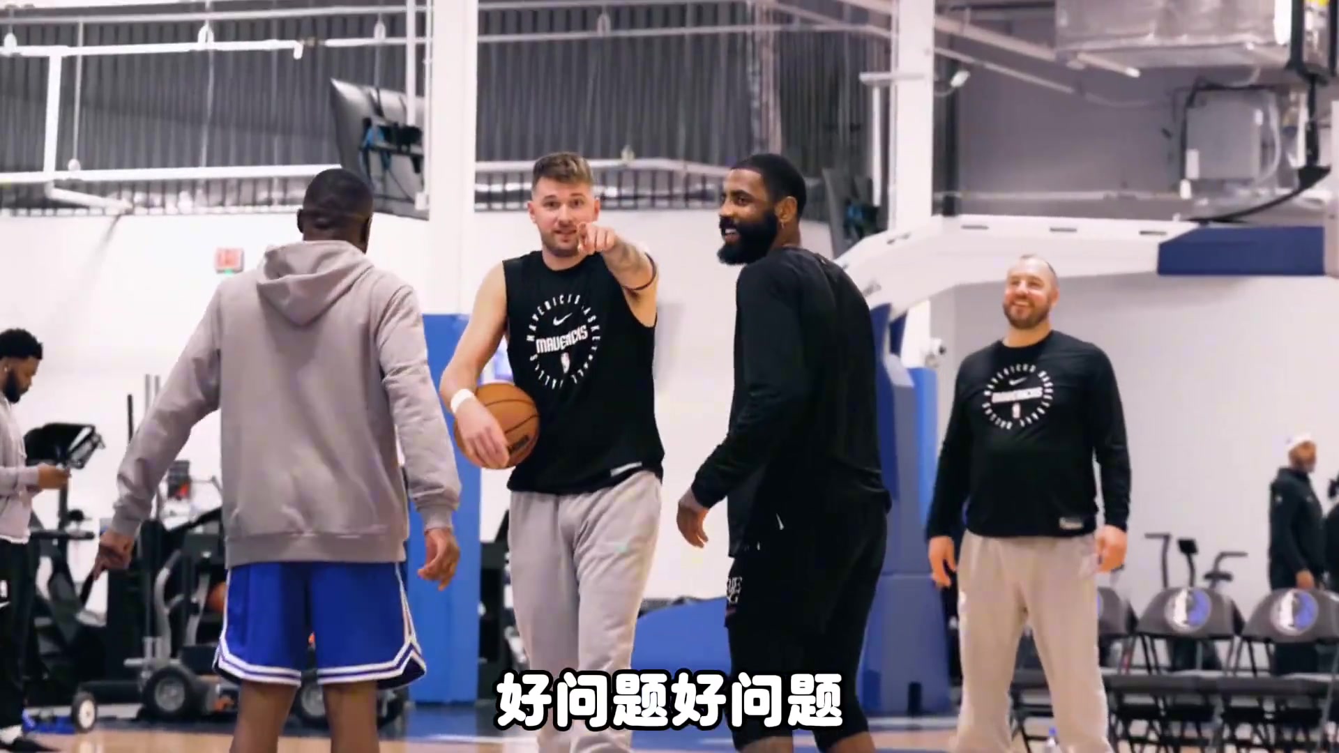 歐文和利拉德誰更強楊毅歐文是優(yōu)秀合格且標準的球隊二當家