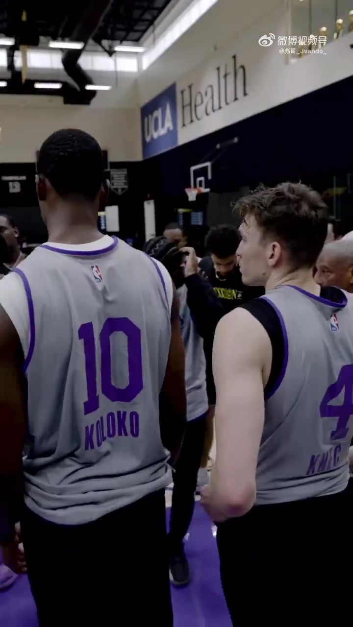 眾志成城這支湖人本賽季會(huì)給我們帶來(lái)驚喜嗎