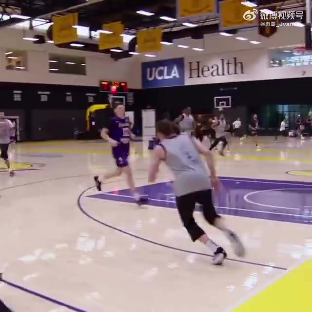 會(huì)不會(huì)制造驚喜來(lái)聽聽雷迪克在湖人訓(xùn)練中的原聲