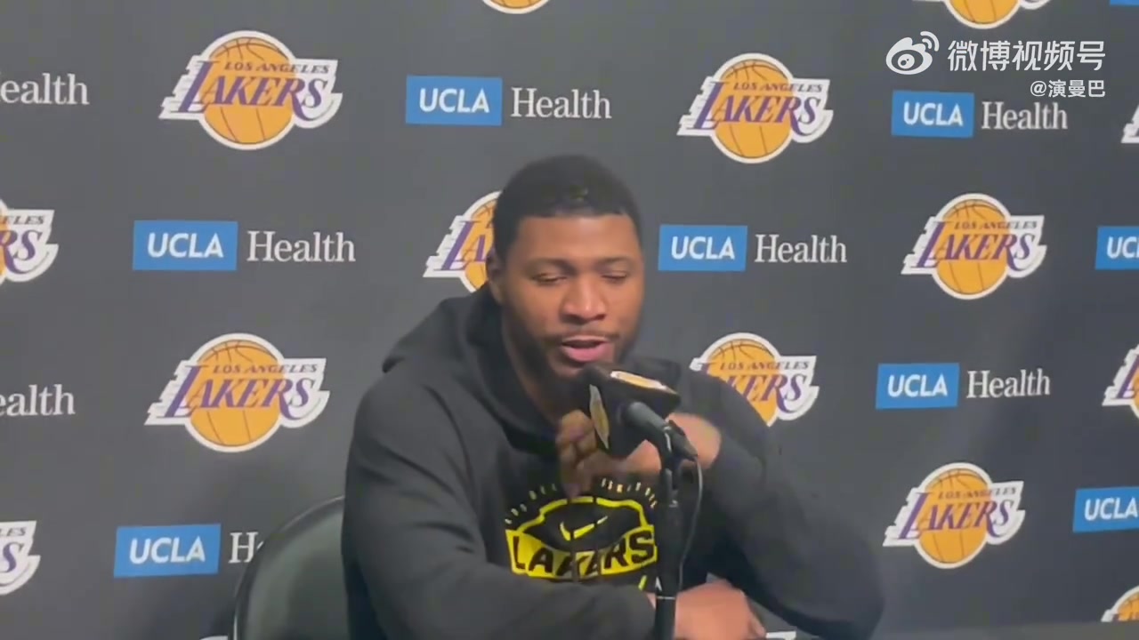 今天魚躍救球印象深刻斯瑪特表示已經(jīng)為揭幕戰(zhàn)做好準備