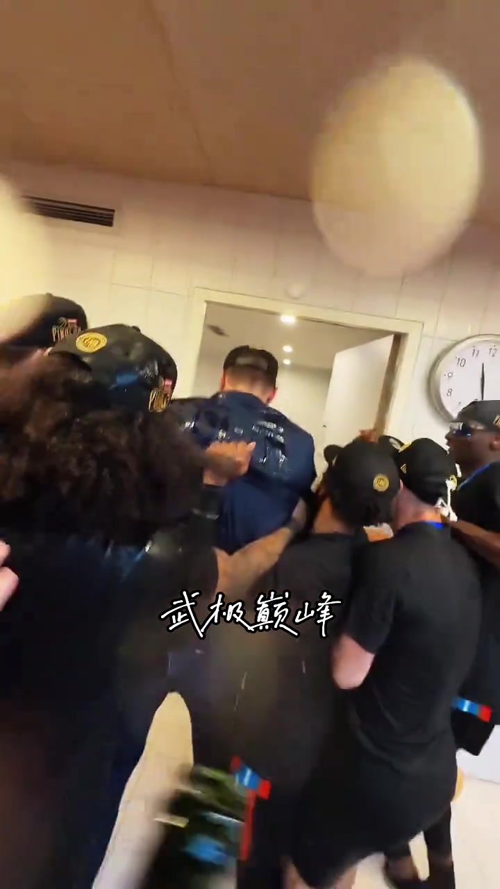 開(kāi)拓者任命助教斯普利特為臨時(shí)主教練