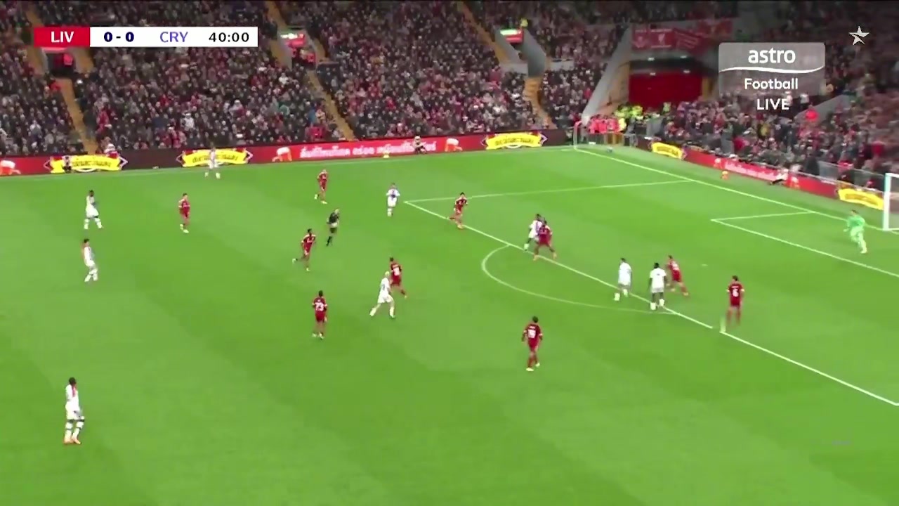 利物浦落后鐮田大地挑傳戈麥斯解圍不遠(yuǎn)薩爾抽射破門