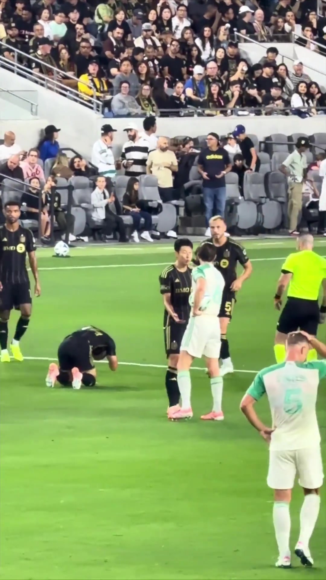 對(duì)手挑釁孫興慜你不行了我可以單防你隨后被過(guò)個(gè)干凈